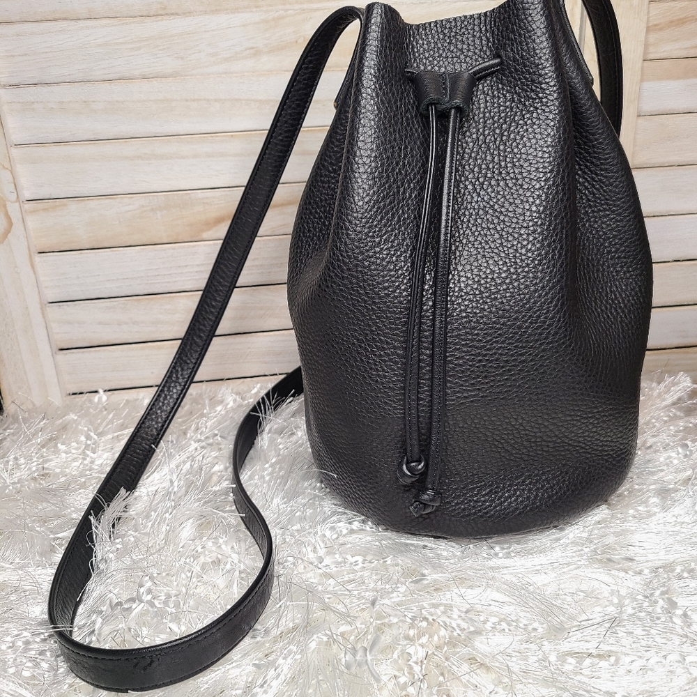 Baggu Bucket Leather Purse